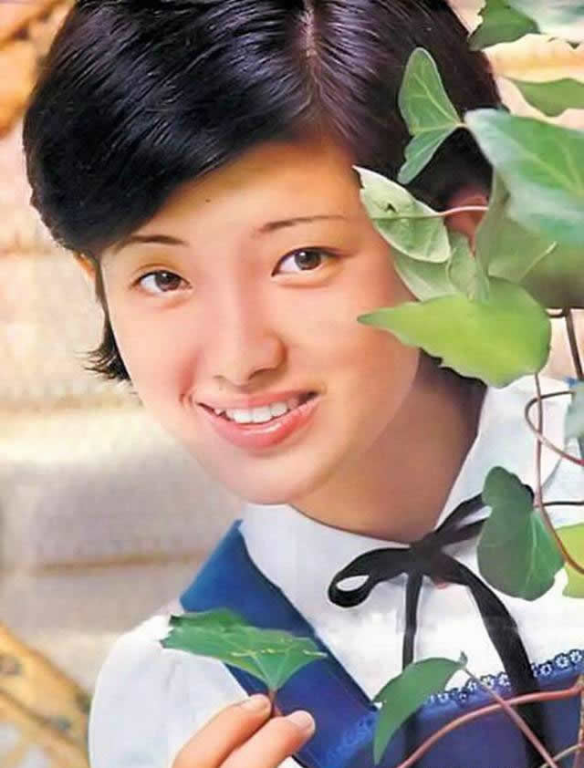 山口百惠.jpg 山口百惠.jpg