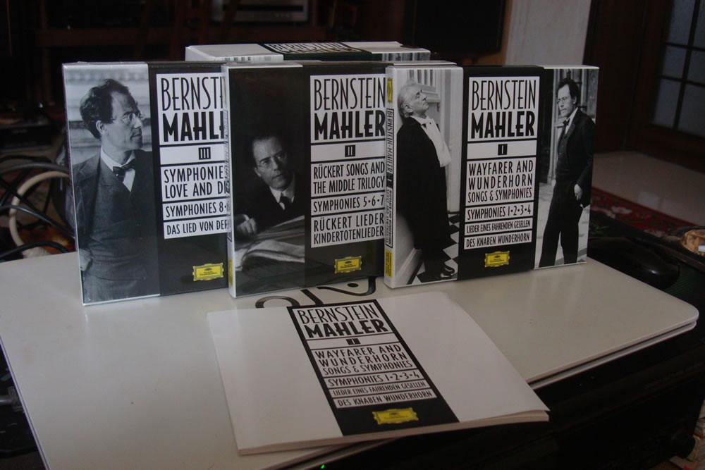 Cover Front folder Back  Artwork- Booklet.jpg